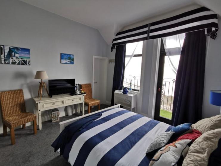 Conlyn House Bed and Breakfast Newcastle  Buitenkant foto