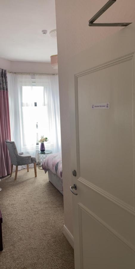Conlyn House Bed and Breakfast Newcastle  Buitenkant foto