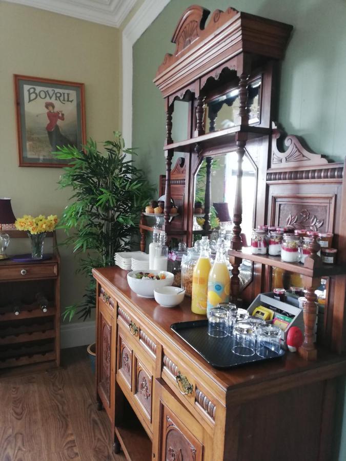 Conlyn House Bed and Breakfast Newcastle  Buitenkant foto